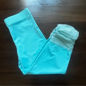 Capri Athletic Pants